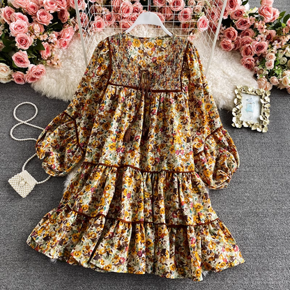 - Retro loose square neck floral dress GEU766