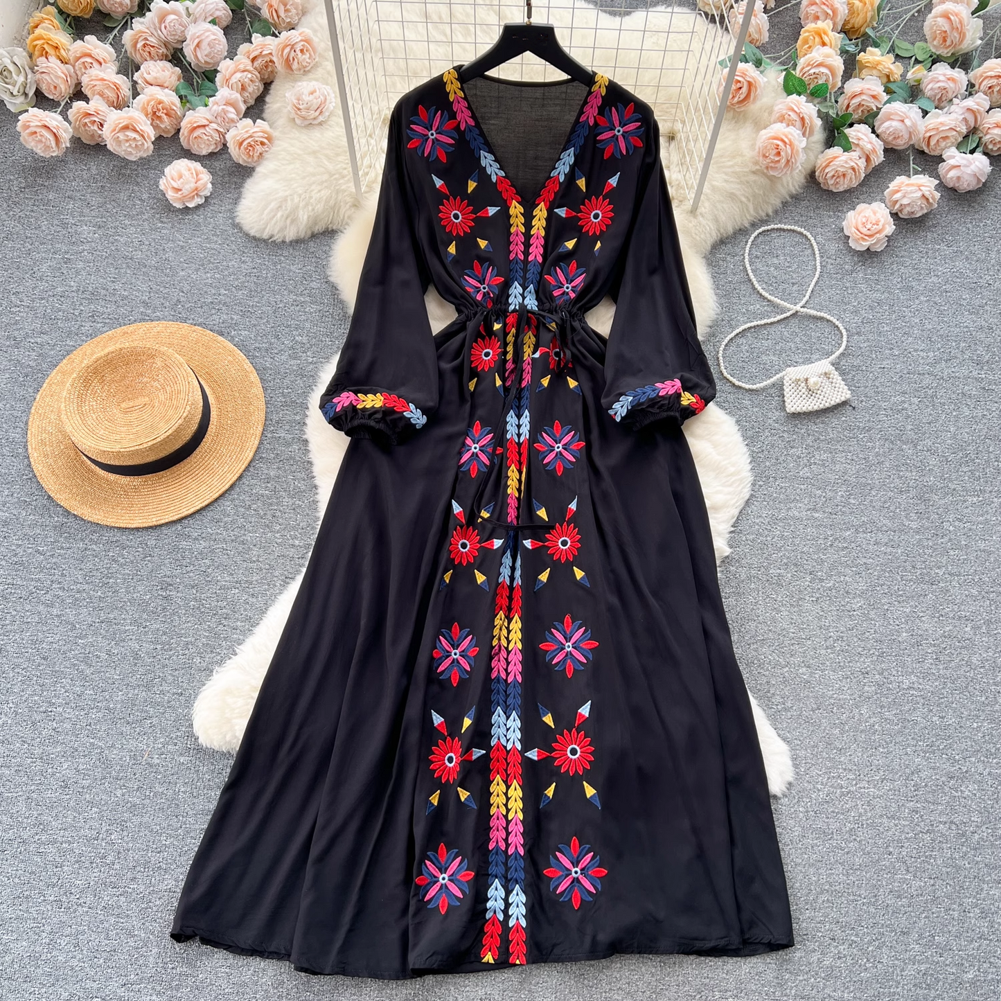 vmtvr- Embroidered V-neck drawstring waist dress for women retro ethnic style holiday dress GEU558