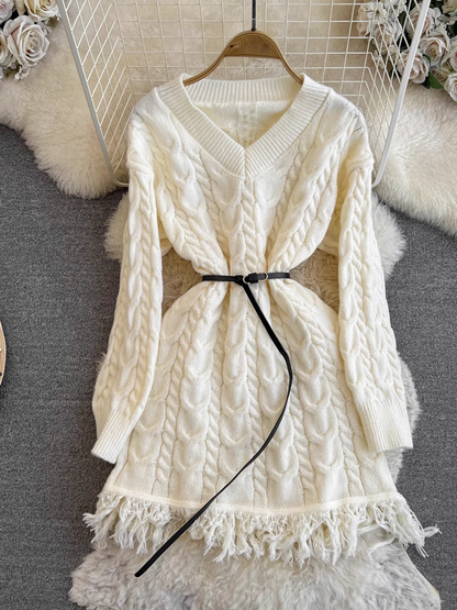 - Long-sleeved V-neck waist slimming mid-length A-line fringed knitted sweater dress GEU854