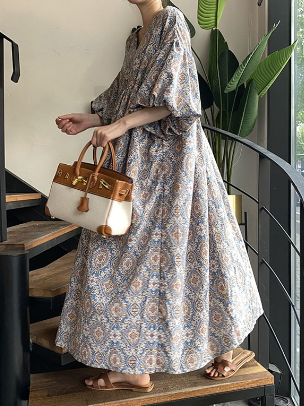 vmtvr - Vintage Floral Printed V-Neck Pleated Puff Sleeves Midi Dress