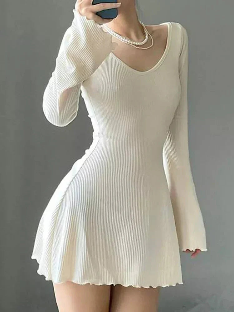 -Angelic Knit Mini Dress Long sleeved A-line skirt with cinched waist for slimming effect, floral skirt with big V-neck and sexy mini skirt