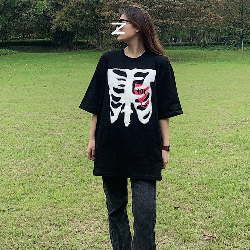 Halloween Oversized T-Shirt Female Top Y2k Harajuku Tops Retro Print Skull Bone Loose T-Shirts With Short Sleeve Anime Graphic Shirt