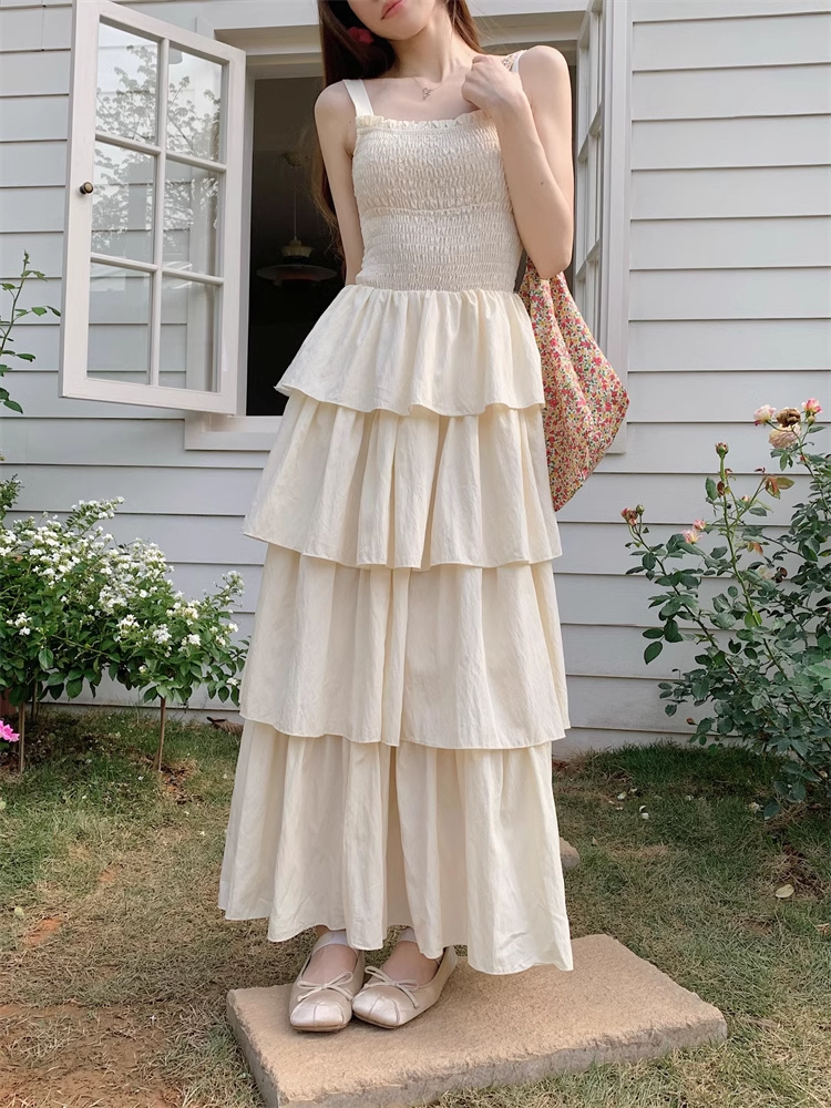 - New summer A-line tiered long dress  GEU1162