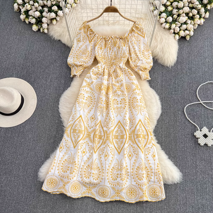 - Retro square neck puff short-sleeved hollow embroidered A-line dress GEU829