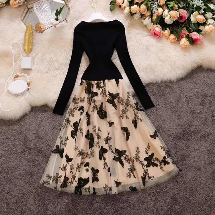 vmtvr- Spliced mesh midi skirt V-neck long-sleeved butterfly embroidered puffy dress GEU598