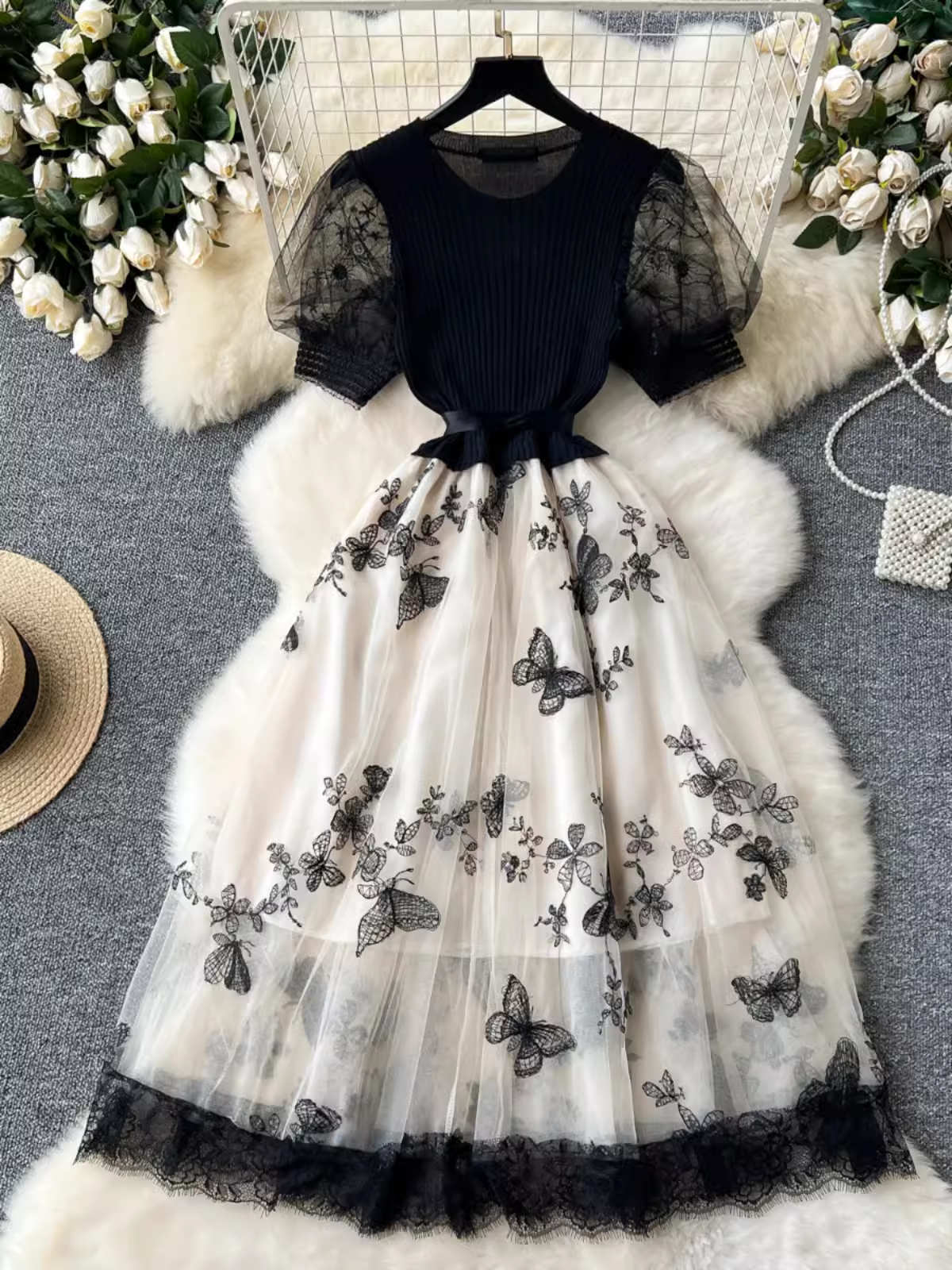 - Retro Elegant Dress Women Knitted Splicing Embroidery Butterfly Mesh Fluffy Fairy Long Dress  GEU1461