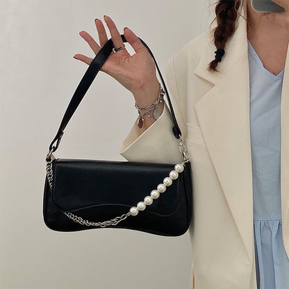 VMTVR 2025 High sense niche 2025 new armpit bag women's Korean version ins fashion pearl chain baguette bag messenger bag