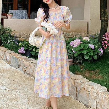 Vintage Puff Short Sleeve Flower Print Dress  Summer Elastic Waist Square Collar Dress French Loose Folds Floral Dress 27250