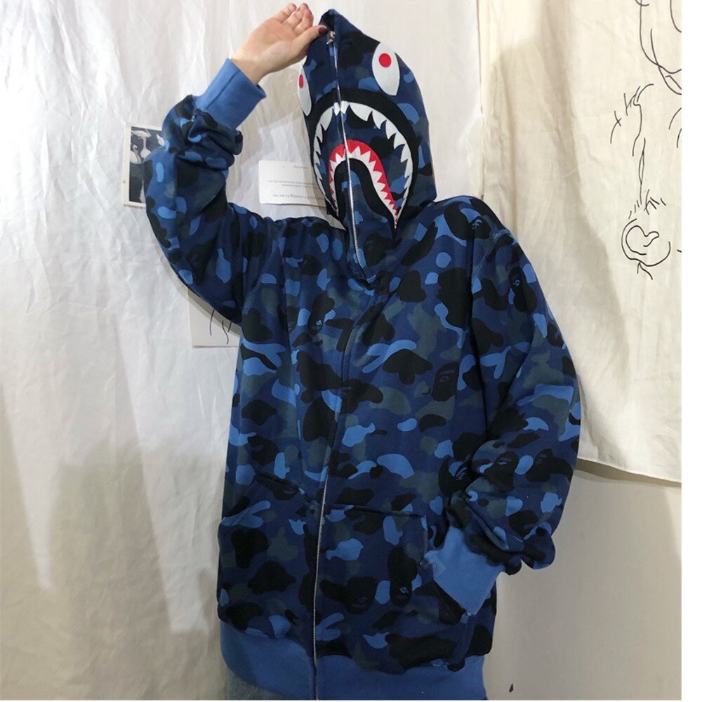 - Japanese Shark Camouflage Hoodies Women Men Sweatshirts Female Early Autumn Harajuku Hip-Hop Loose Couple Leisure Couples Hoodie