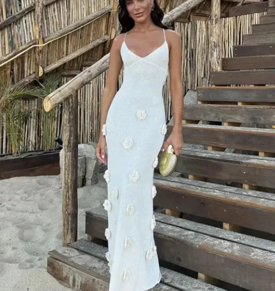 vmtvr 2024 Elegant 3d Flower Sling Maxi Dress Women Deep V-neck Sleeveless Beach Dresses Summer New White Lady Chic High Street Robes