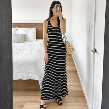 vmtvr Black White Striped Knitted Beach Dress Women Elegant Casual Sleeveless Loose Long Dresses Summer Holiday Vacation Outfits 2024