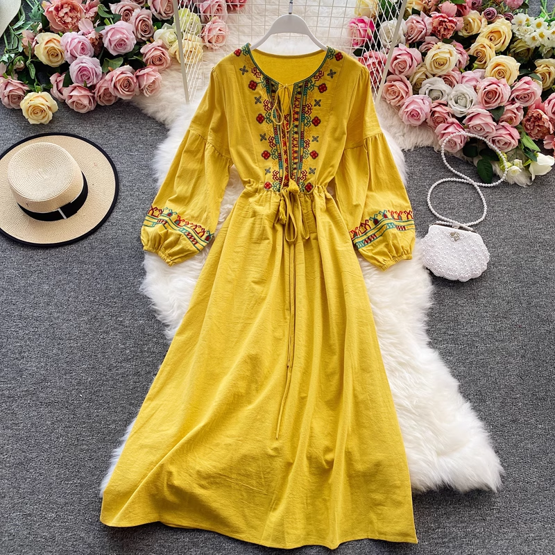 - women's beach vacation dress bohemian beach dress  GEU597