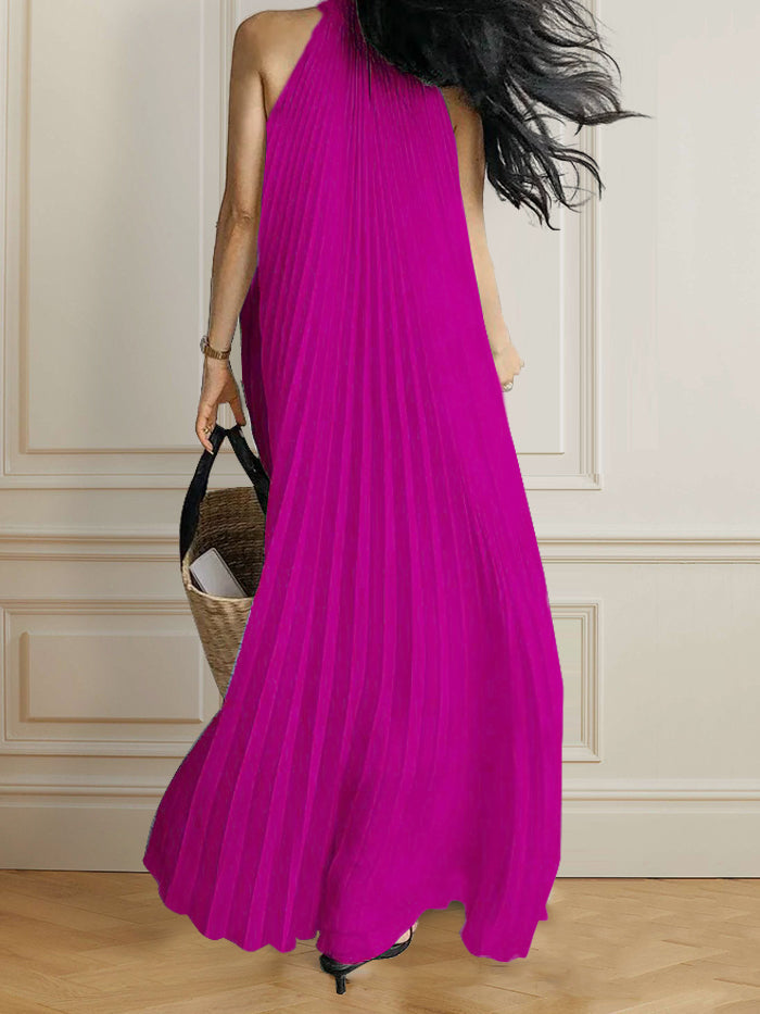 A-Line Sleeveless Pleated Solid Color Halter-Neck Maxi Dresses